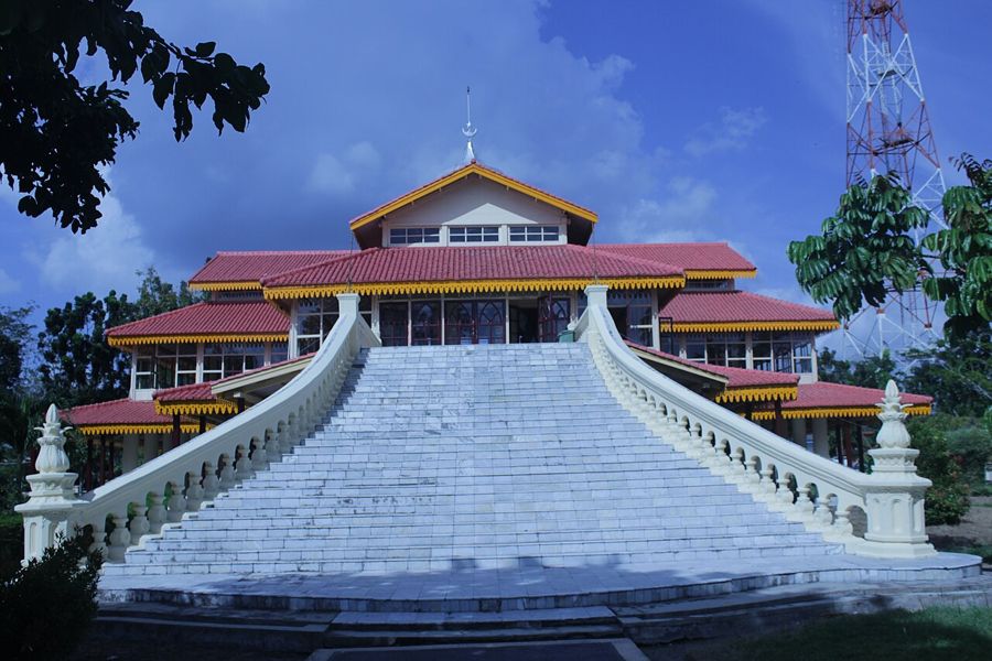 Balairung Sri (Balai Kerapatan Tinggi)