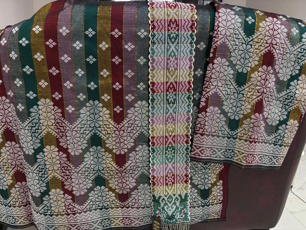 Kain tenun Siak motif Siku Keluang warna 5 Warna